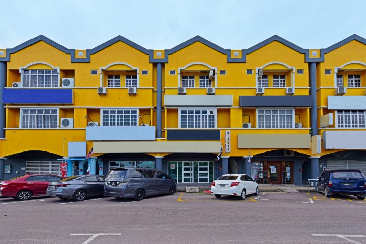 90672 天堂龟酒店(OYO 90672 de Paradise Turtle Hotel)