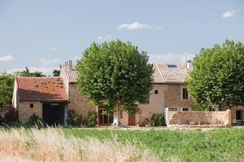 拉杜美迪农庄住宿加早餐旅馆(La Ferme du Midi)