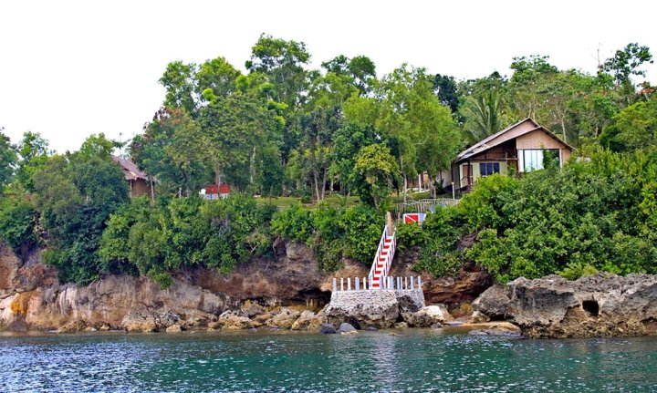 薄荷岛拉霍潜水度假村(Bohol-Lahoy Dive Resort)