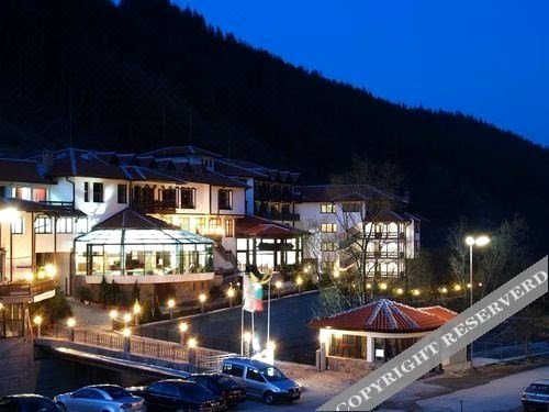 祈福卡宫 SPA 酒店(Chiflika Palace Hotel & Spa)