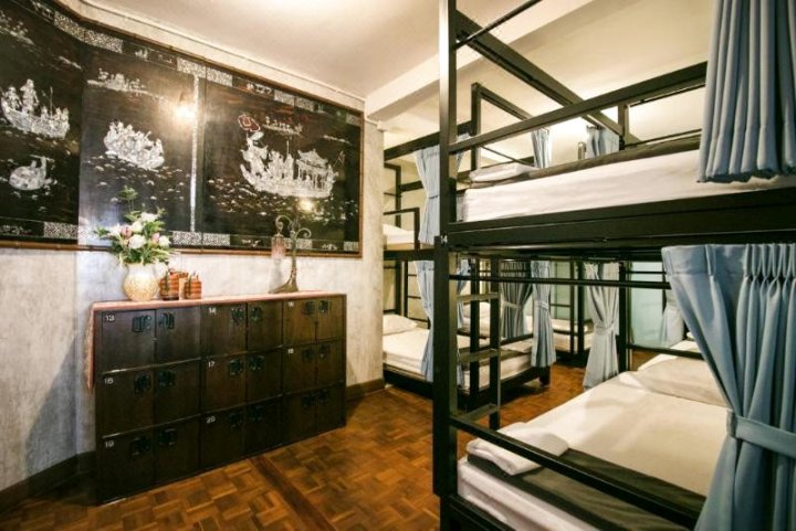 OYO Sleep Soundly Hostel - Adults Only