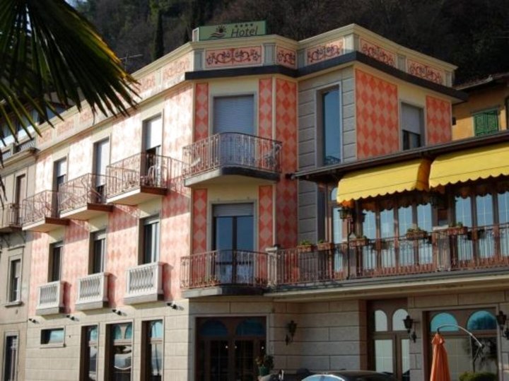 加尔达索尔美丽 SPA 公寓酒店(Garda Sol Spa Hotel & Appartamenti)