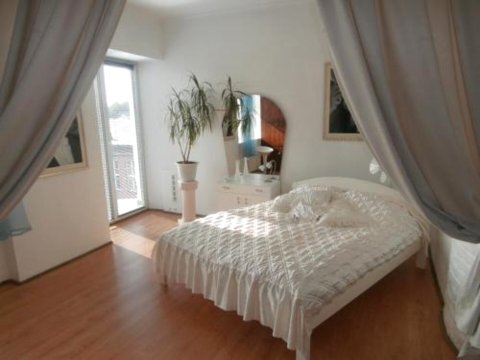 您的私人公寓(Private Apartment for You)