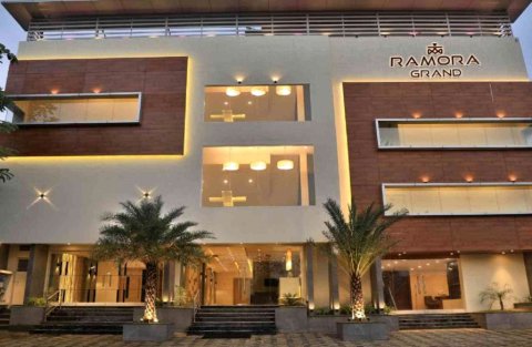 Ramora Grand