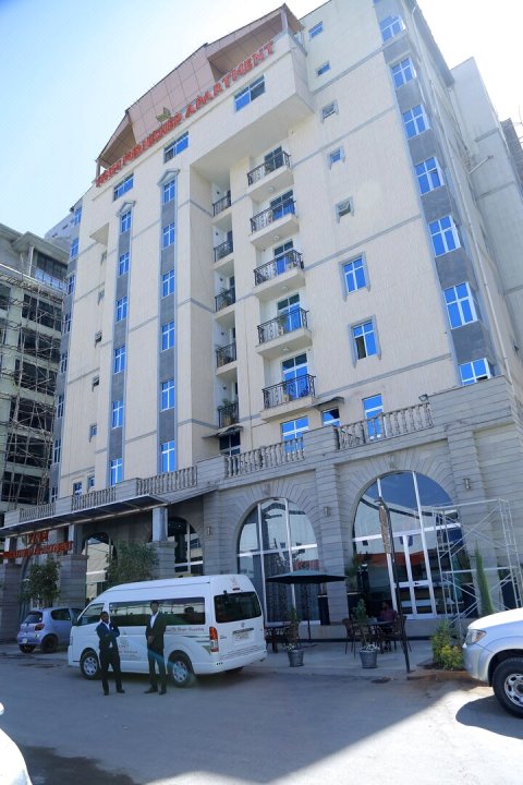 因姆服务式公寓酒店(Yinm Furnished Apartment)
