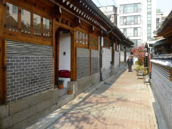 西乌韩屋旅馆(Xiwoo Hanok Guesthouse)