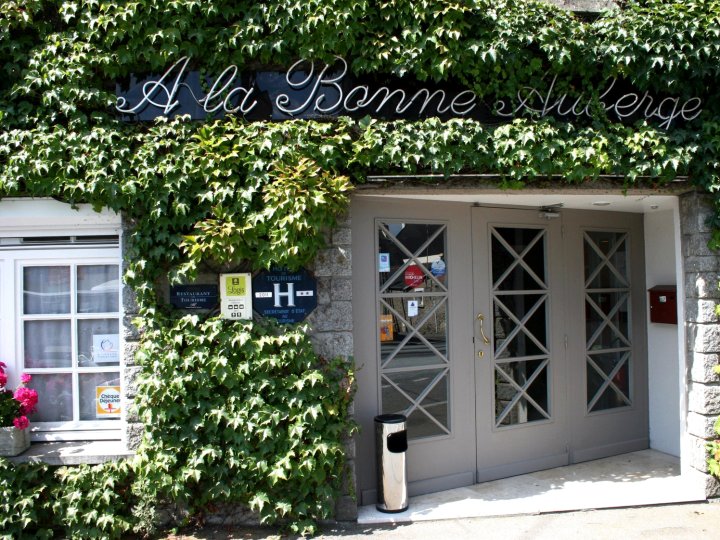 阿尔贝格鳟鱼旅馆(Logis Hôtel A la Bonne Auberge)