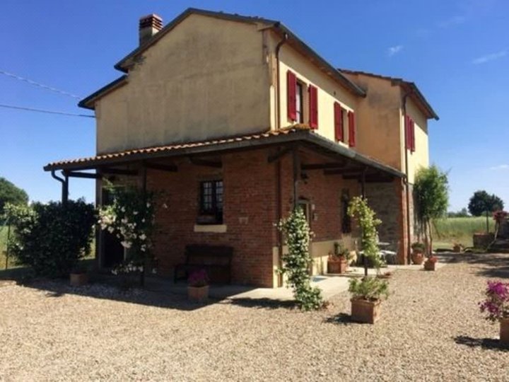 奎尔奇农场农庄酒店(Agriturismo Podere Delle Querci)