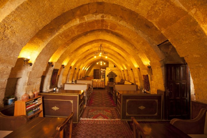 卡帕多西亚宫酒店(Cappadocia Palace Hotel)