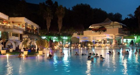 泰尔梅罗莎佩佩酒店(Hotel Terme Rosapepe)