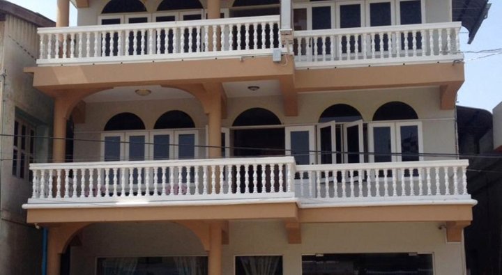 茵瓦汽车旅馆(Innwa Motel)