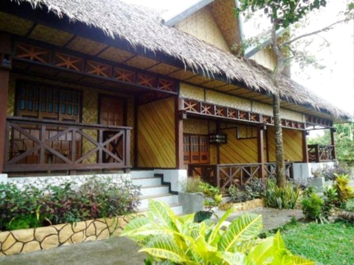 邦劳卡里卡珊潜水度假村(Panglao Kalikasan Dive Resort)