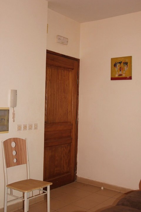 达喀尔尔舒适独特公寓酒店(Dakar Appartement Confort et Pratique)