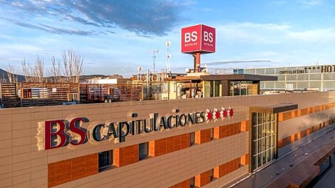 BS卡皮图拉西奥斯酒店(BS Capitulaciones)