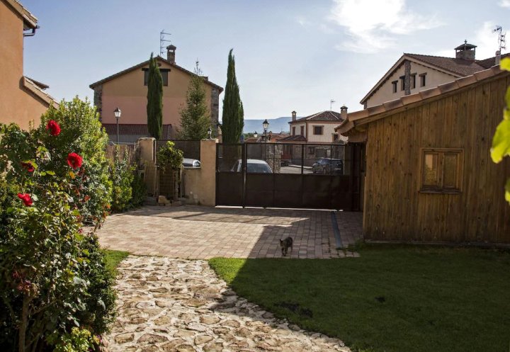 塞戈维亚奥尔奎瑞亚卡萨乡村酒店(Casa Rural Alquería de Segovia)