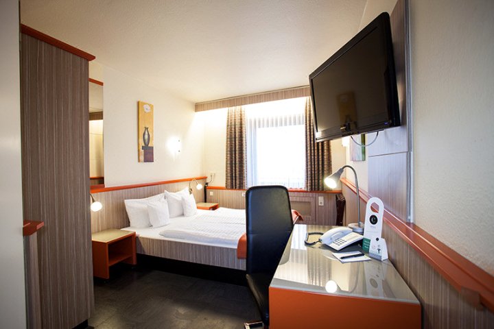 阿丽亚娜旅程旅馆酒店(Trip Inn Hotel Ariane)