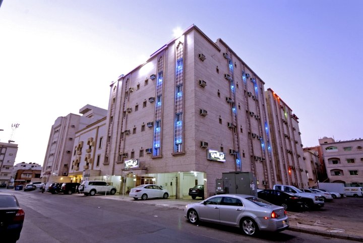 拉亚利塔梅优兹 6 号酒店(Layali Al Tamayoz 6)