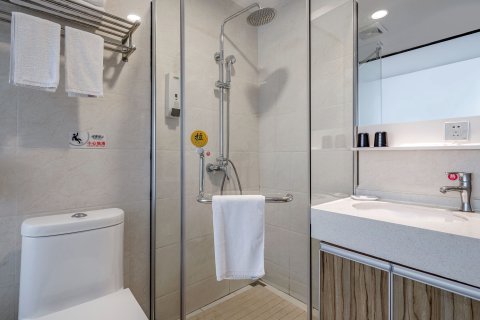 通程麓山大酒店(岳麓山橘子洲店)