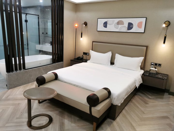 观潮套房酒店(Mirador suite)