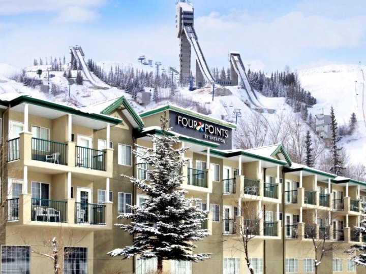 卡尔加里西部喜来登福朋套房酒店(Four Points by Sheraton Hotel & Suites Calgary West)