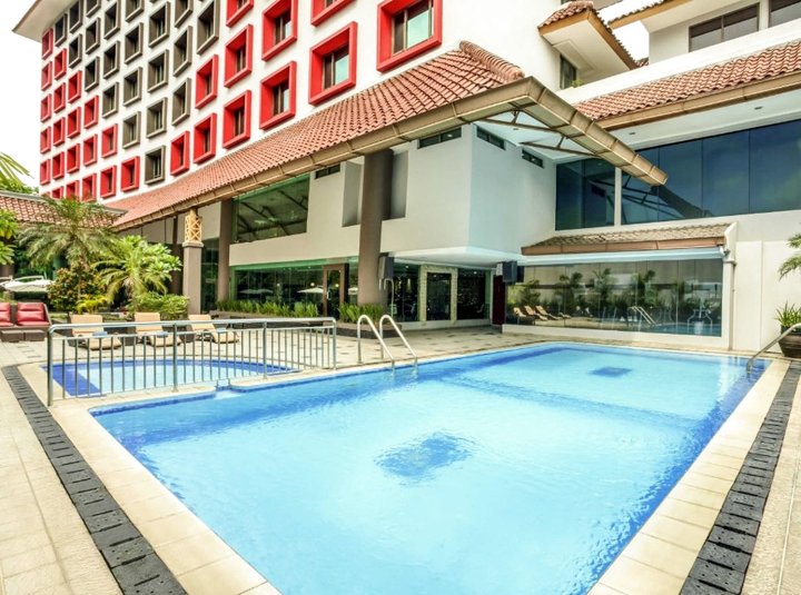 雅加达塔玛琳酒店(Tamarin Hotel Jakarta)