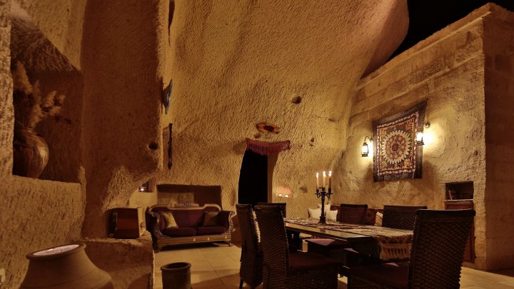 拉米罕洞穴酒店(Lamihan Cave Hotel)