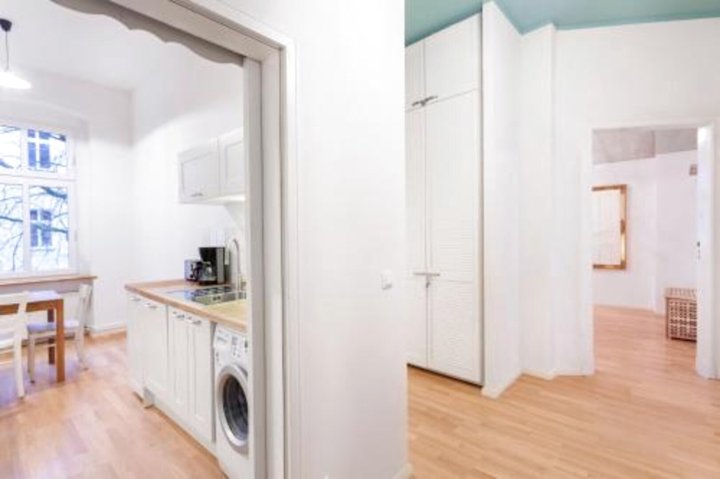 Apartment Winsstr. 68