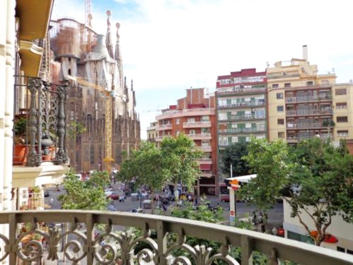 高迪圣家堂酒店(Gaudi Sagrada Familia)