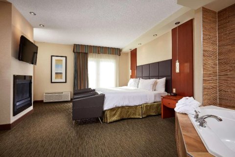 奥兰治贝斯特韦斯特优质套房酒店(Best Western Plus Orangeville Inn & Suites)