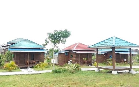 Pelangi Lake Resort