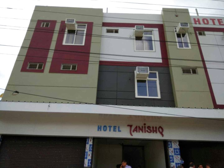 OYO Hotel Tanishq