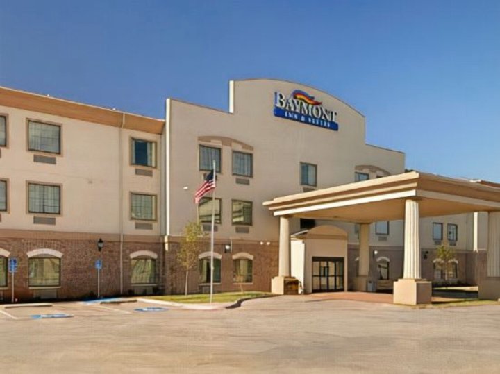 威奇托福尔斯贝蒙特旅馆套房酒店(Baymont by Wyndham Wichita Falls)