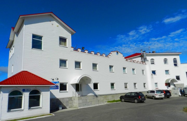 欧格尼摩尔曼斯科酒店(Ogni Murmanska)
