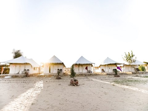 Chandani Desert Resort and Camp