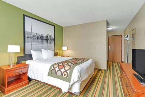 格里姆斯比速8酒店(Quality Inn & Suites)