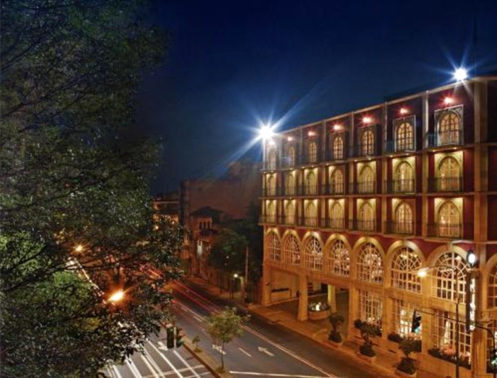 绿色公园酒店(The Green Park Hotel)