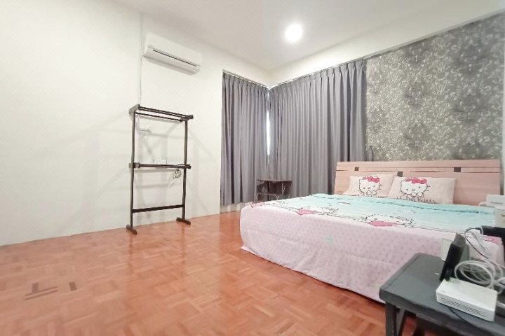 90187 诗巫凯蒂猫民宿(OYO 90187 Hello Kitty Homestay - Gated Sibu)