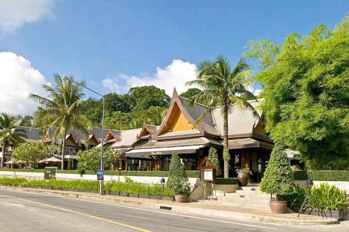 巴安延迪时尚普吉岛度假村(Baan Yin Dee Boutique Resort Phuket)