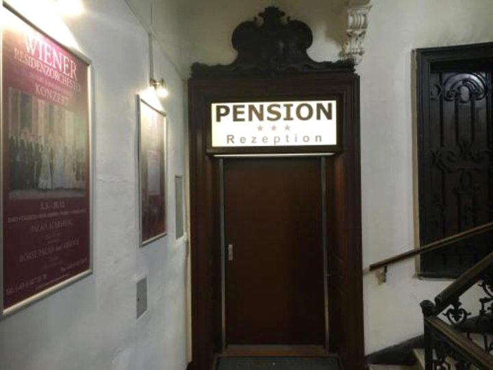 Pension Ani-Falstaff