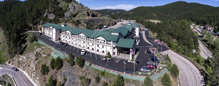 拉什莫尔山附近温德姆克斯通恩贝蒙特酒店(Baymont by Wyndham Keystone Near Mt. Rushmore)