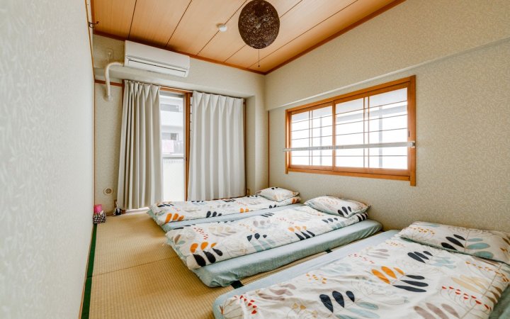 难波日本桥5室1厅160平米2卫2浴(Tentijin House Superior Suite)