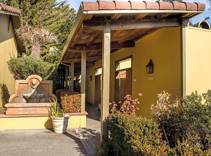 索诺玛海岸别墅(Sonoma Coast Villa)