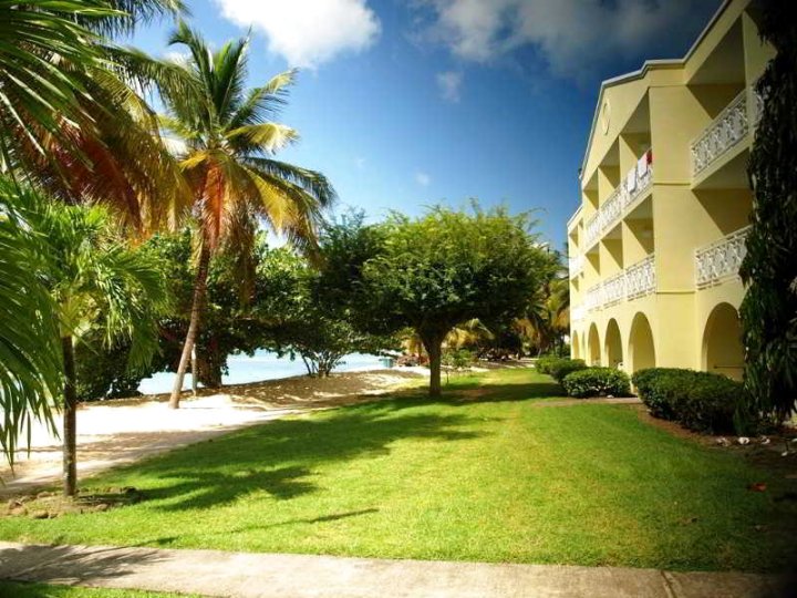 罗雅顿格瑞那达 - 傲途格精选全包式度假酒店(Royalton Grenada, An Autograph Collection All-Inclusive Resort)