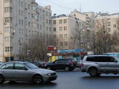 Russian Apartments on Zubovsky