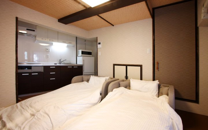 京都站徒步1分钟 京町家宿 可以入住6人(Guest house Keimachi Homestay can accommodate 6 people)