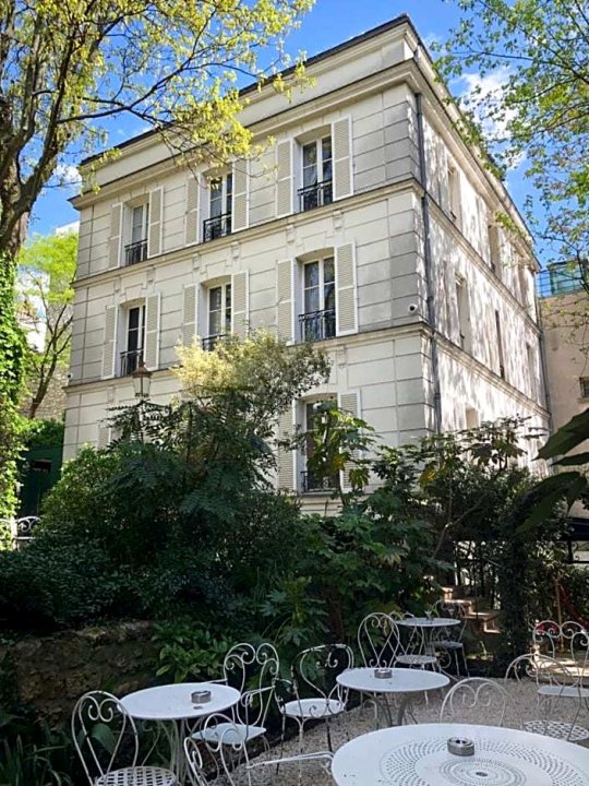 蒙马特高地特别酒店(Hôtel Particulier Montmartre)