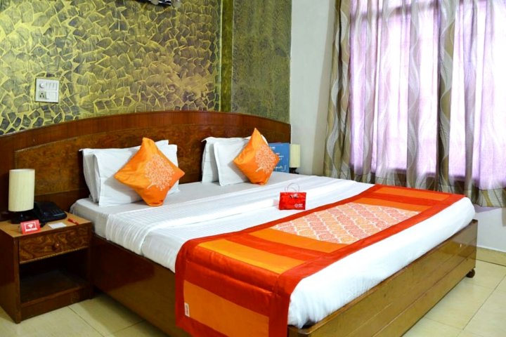 OYO Rooms 322 Airport Paradise