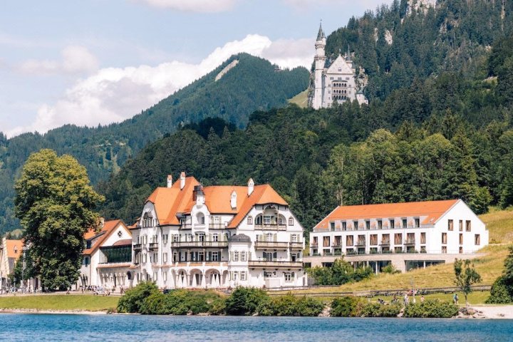 新天鹅堡阿尔卑斯亚美隆度假村及水疗中心(Ameron Neuschwanstein Alpsee Resort & Spa)