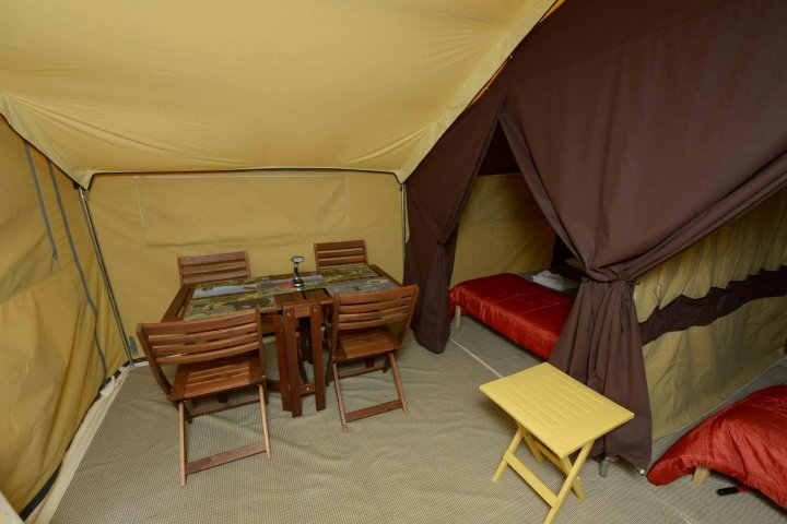泰道沙克露营出租营地酒店(Les Prets a Camper du Camping Tadoussac)