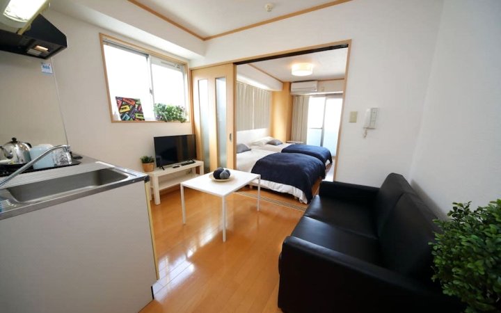 4分道顿堀人气公寓(Apartment 4 minites Dotonbori popularity)
